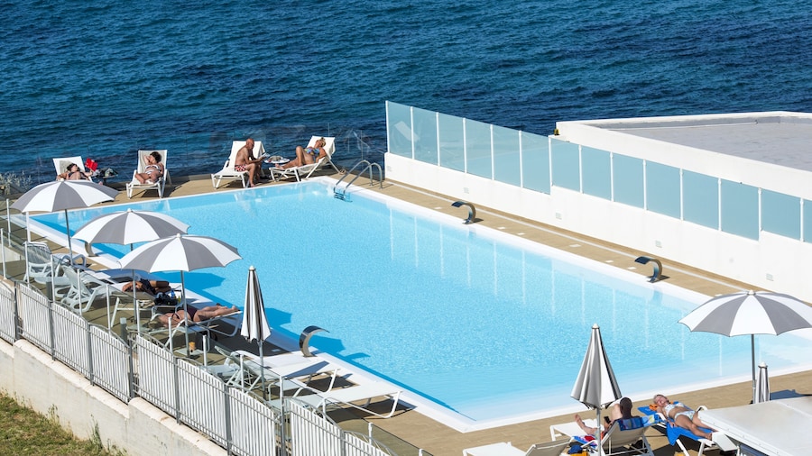 Marina di Petrolo Apartments