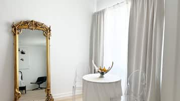 Studio Suite Royal | Bếp riêng | Dụng cụ pha cà phê/trà, ấm điện, dụng cụ nấu nướng/bát dĩa/dao nĩa
