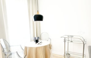 Luxury Room | Private kitchenette