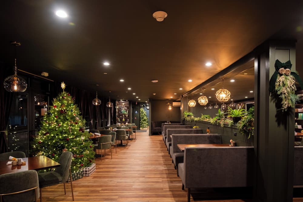The Pathmaker Hotel