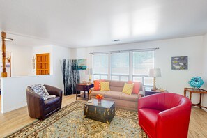 TV, fireplace, DVD player, video library