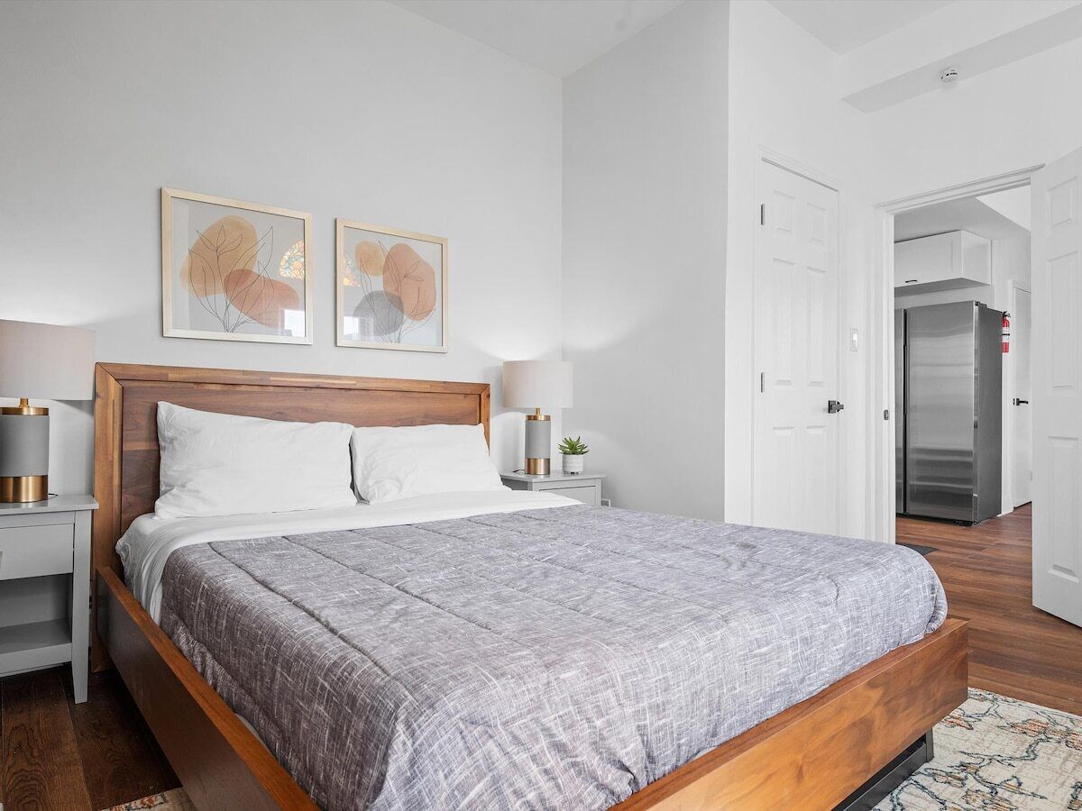 Shadyside/Pittsburgh, Modern & Bright 1 Bedroom with Free Parking