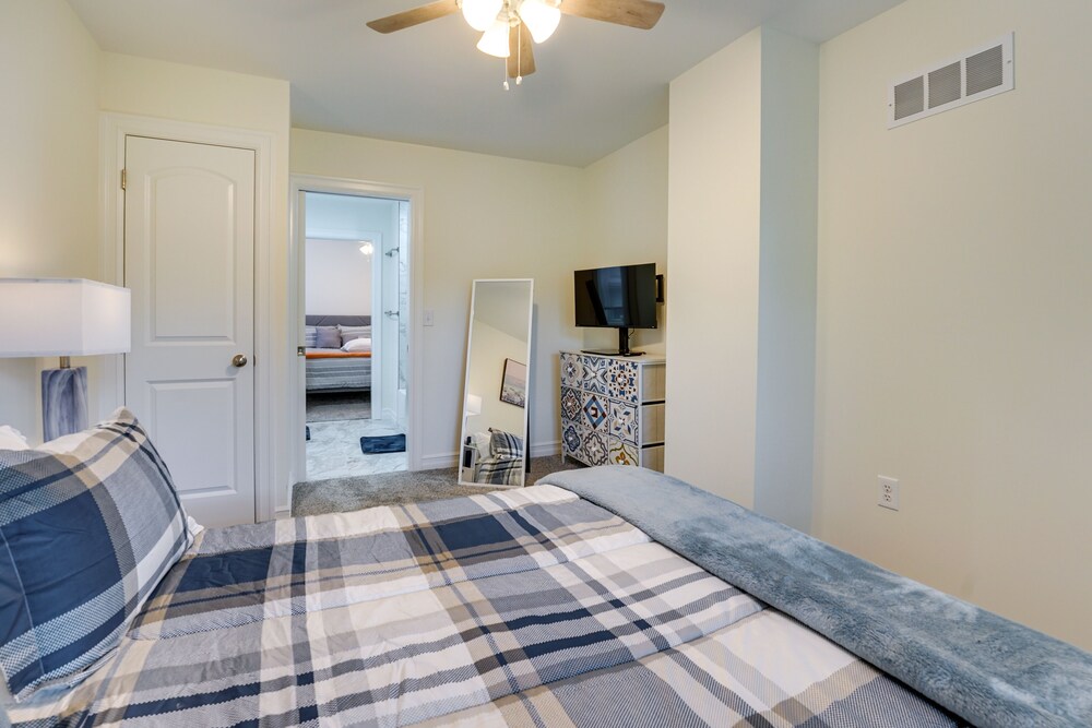 FamilyFriendly Ferndale Home 3 Mi to Detroit Zoo Ferndale Vrbo