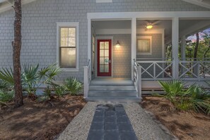 Exterior detail - Almost Heaven in Watersound Proper Includes Carriage House! Bedding for 12 (Santa Rosa Beach)
