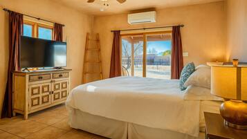 3 habitaciones, escritorio, tabla de planchar con plancha y wifi gratis