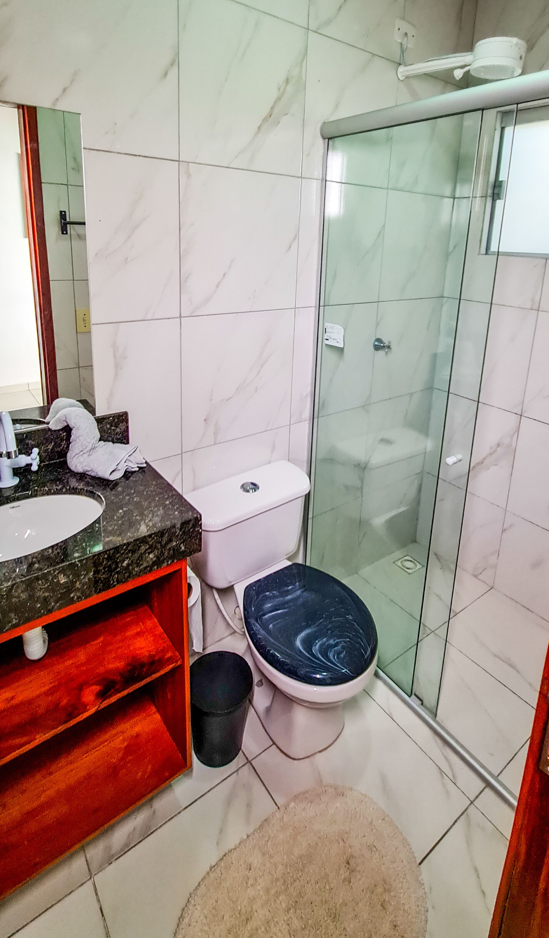 Comfort Chalet | Bathroom | Hair dryer