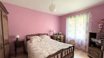 4 quartos, Wi-Fi, roupa de cama