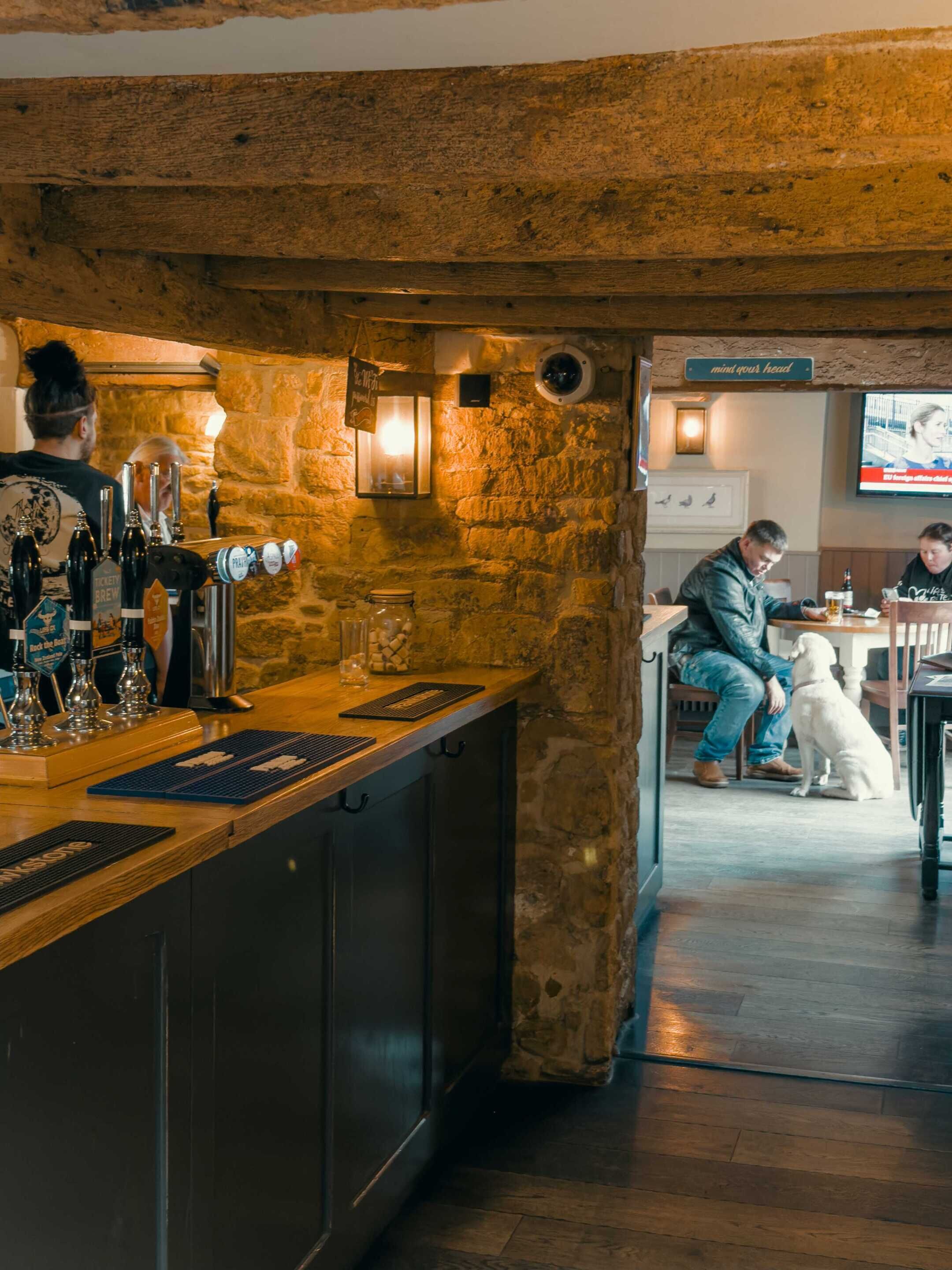 Bar (på overnattingsstedet)