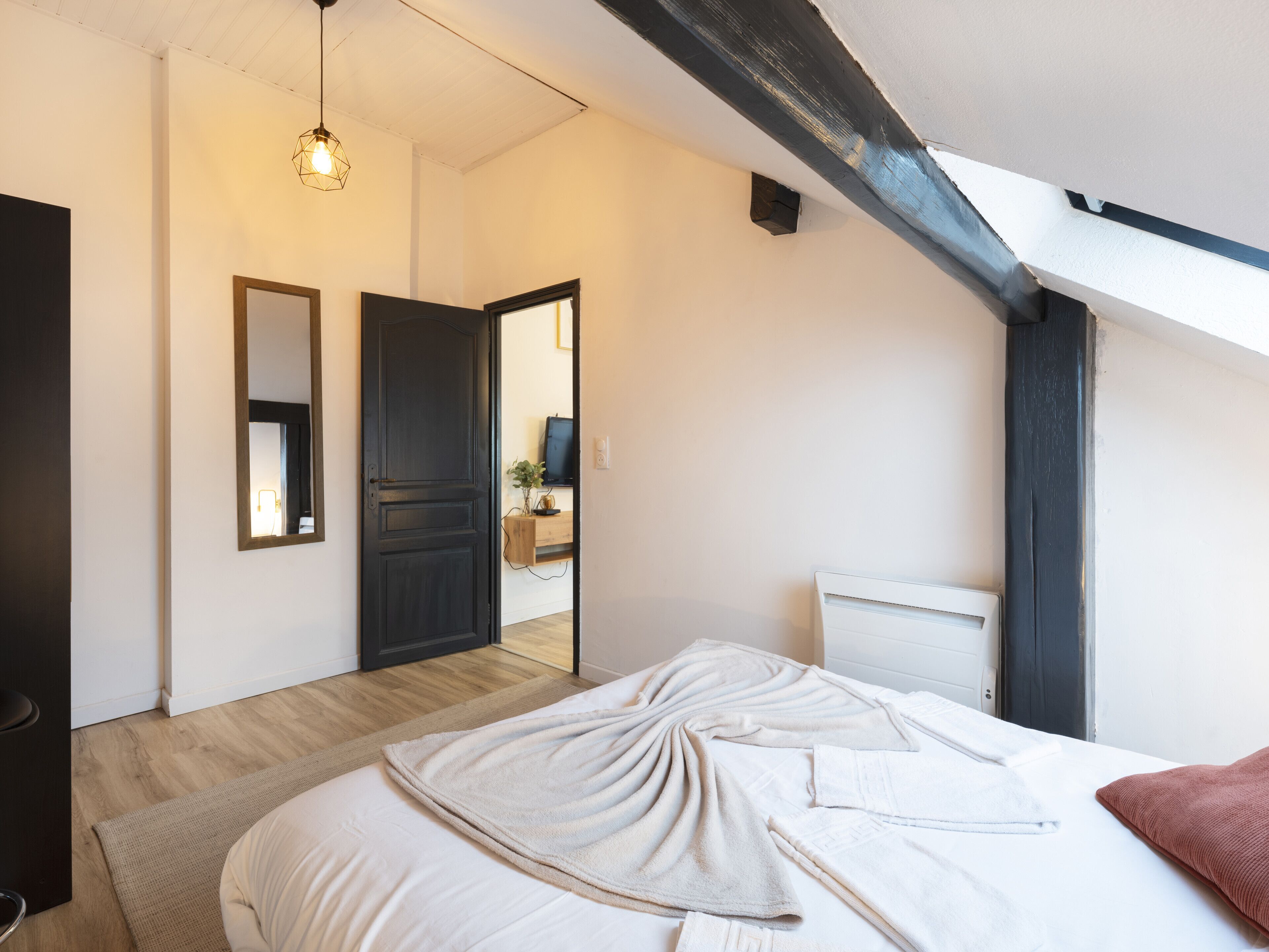 2 chambres, fer et planche à repasser, Wi-Fi