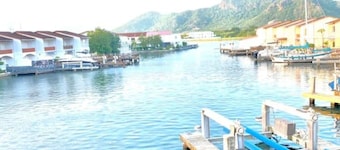 4 Guests - Stunning View - Pool - South Finger