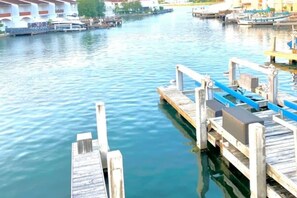 Marina - 4 Guests - Stunning View - Pool - South Finger (Jolly Harbour)