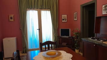 Apartment, 1 Schlafzimmer, Raucher | Zimmerausstattung