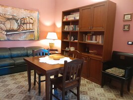 Apartamento, 1 quarto, para fumantes | Lounge