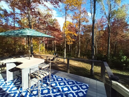 Quiet retreat in the Daniel Boone National Forest, near the Red River Gorge.