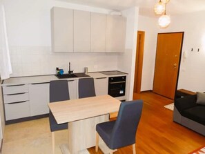Interior - Spacious mini apartment (Pieve di Soligo)