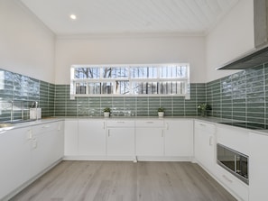 Fasilitas dapur bersama