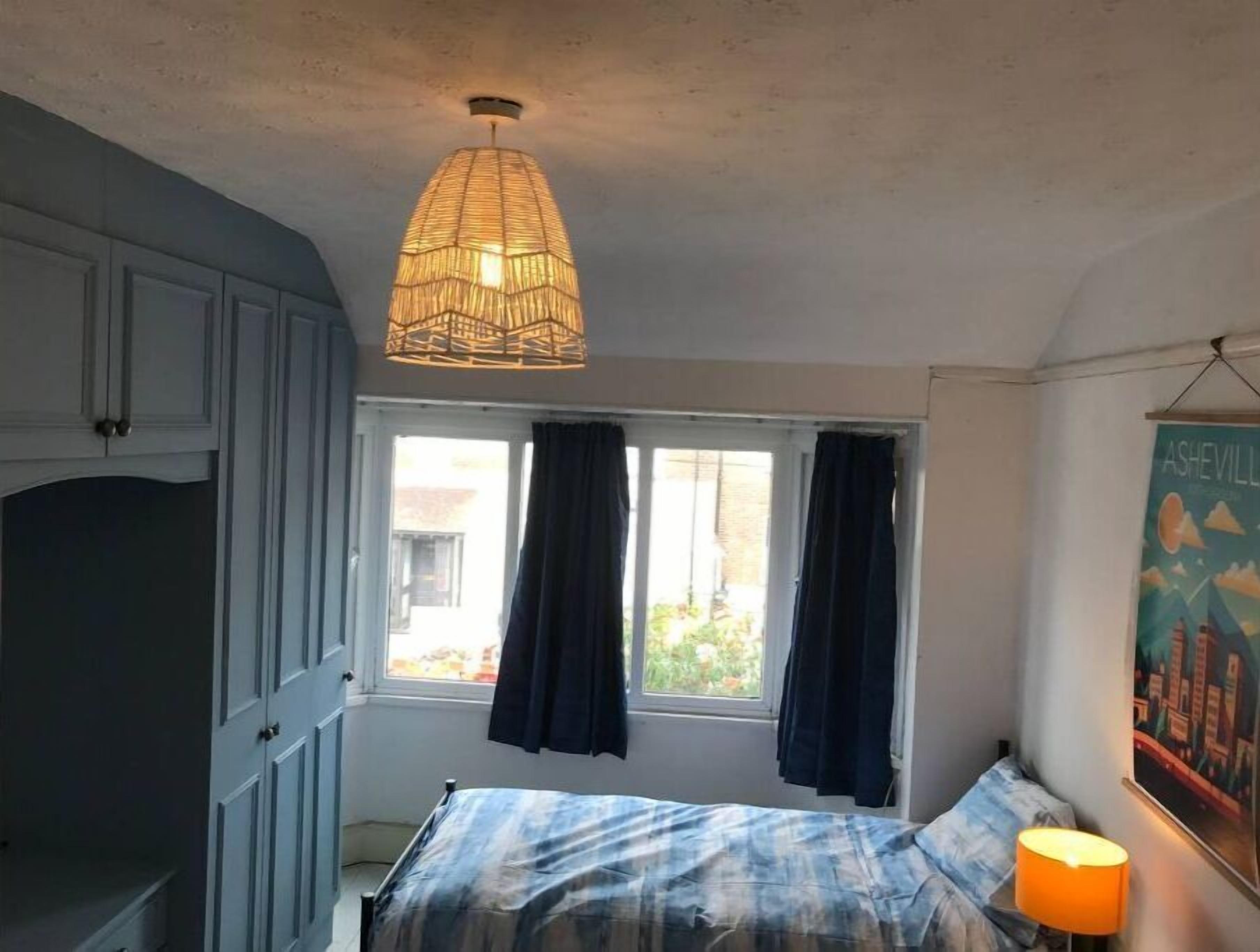 3 Schlafzimmer, Schreibtisch, kostenloses WLAN, Bettwäsche