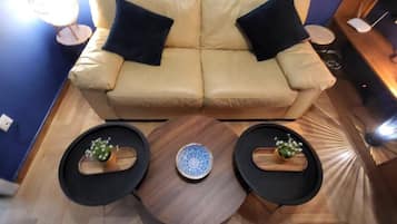 Apartment | Living area