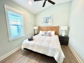 2 bedrooms, iron/ironing board, free WiFi, bed sheets