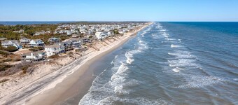 Barefoot Bliss - Single Level Steps to the Beach