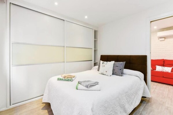 2 Schlafzimmer, Bügeleisen/Bügelbrett, WLAN, Bettwäsche