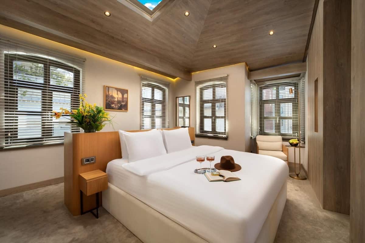 Chambre luxueuse | Literie de qualité, lit avec matelas Select Comfort, minibar