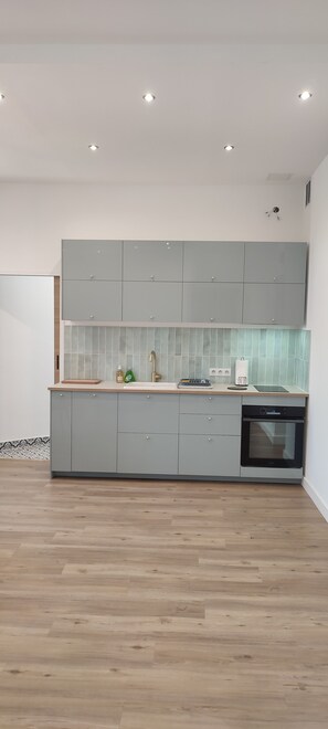Private kitchen - La Joliette 13002 (Marseille)