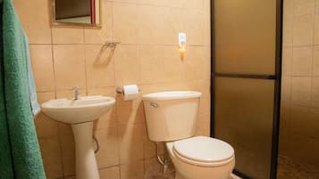 Dusche, Handtücher, Toilettenpapier