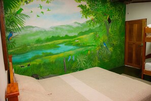 4 bedrooms, WiFi, bed sheets