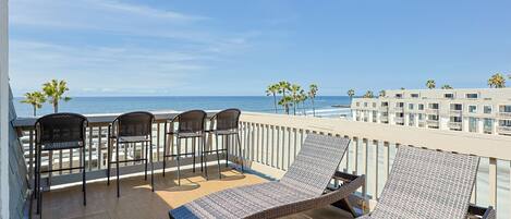 Condo, Multiple Beds, Pool Access, Ocean View (A323) | Property grounds