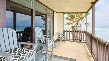 Condo, Multiple Beds, Balcony, Garden View (1025A Beachfront Retreat A) | Terrace/patio