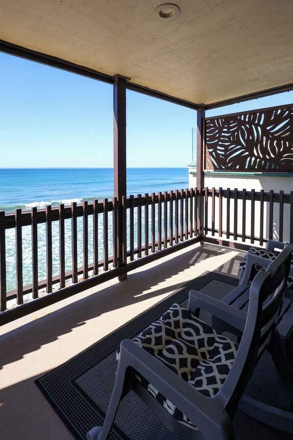 Condo, Multiple Beds, Balcony, Garden View (1025A Beachfront Retreat A) | Property grounds - Beachfront Retreat (Oceanside)