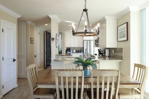 Condo, Multiple Beds, Pool Access, Ocean View (G37) | Dining - Oceanside Beach Condos (Oceanside)