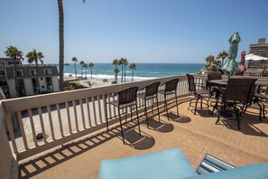Condo, Multiple Beds, Pool Access, Ocean View (E306) | Outdoor dining