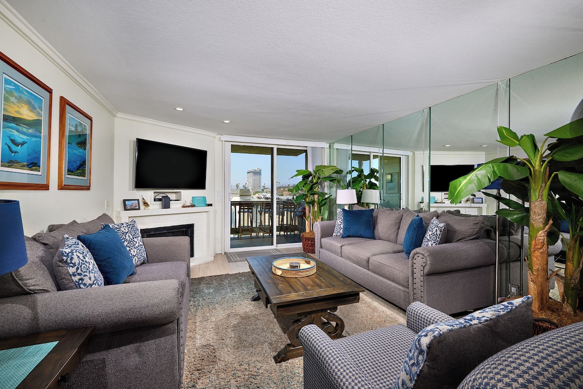 Condo, Multiple Beds, Pool Access, Garden View (G116) | Living area