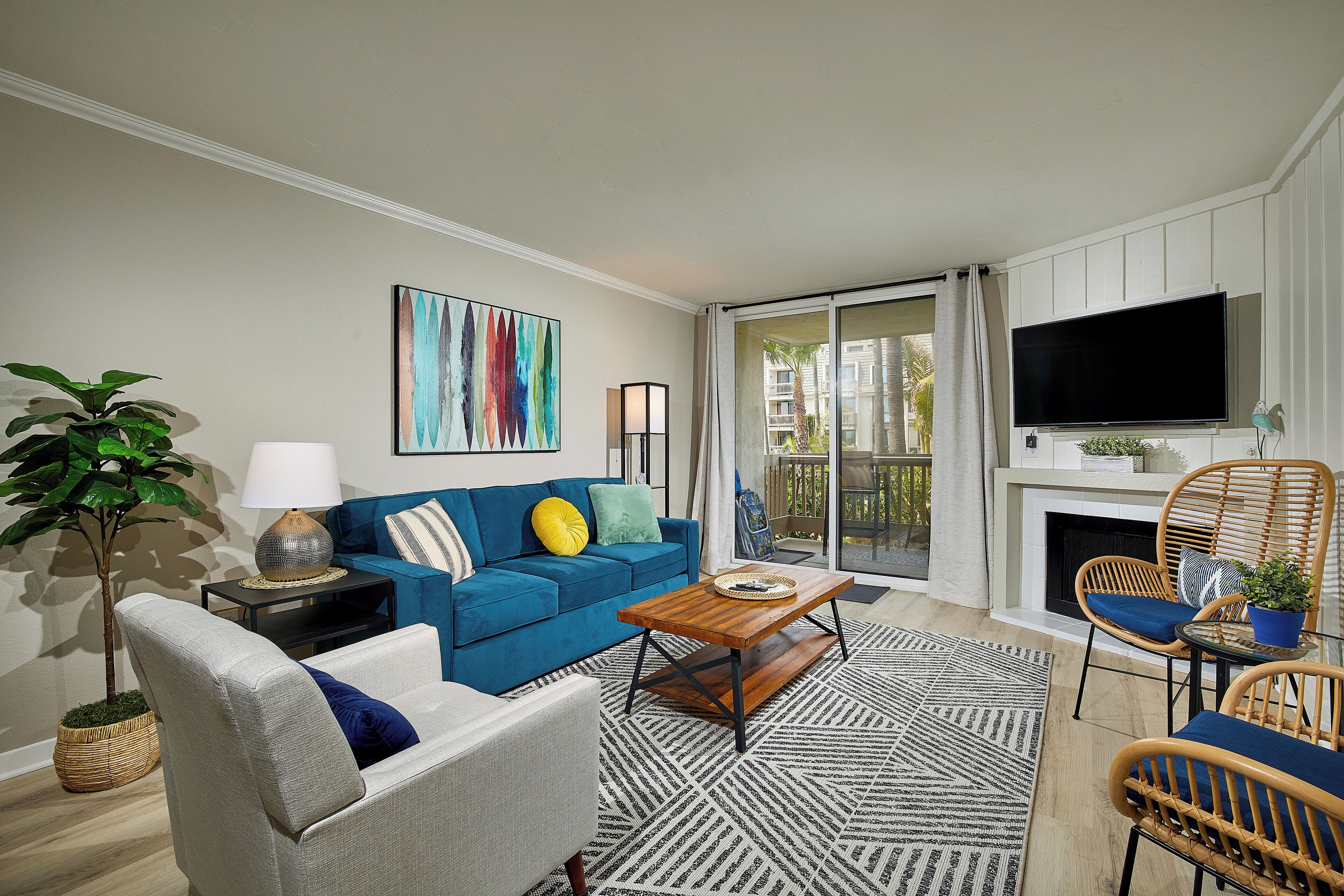 公寓客房, 1 張特大雙人床和 1 張沙發床, 可使用泳池, 海景 (D107) | 起居區