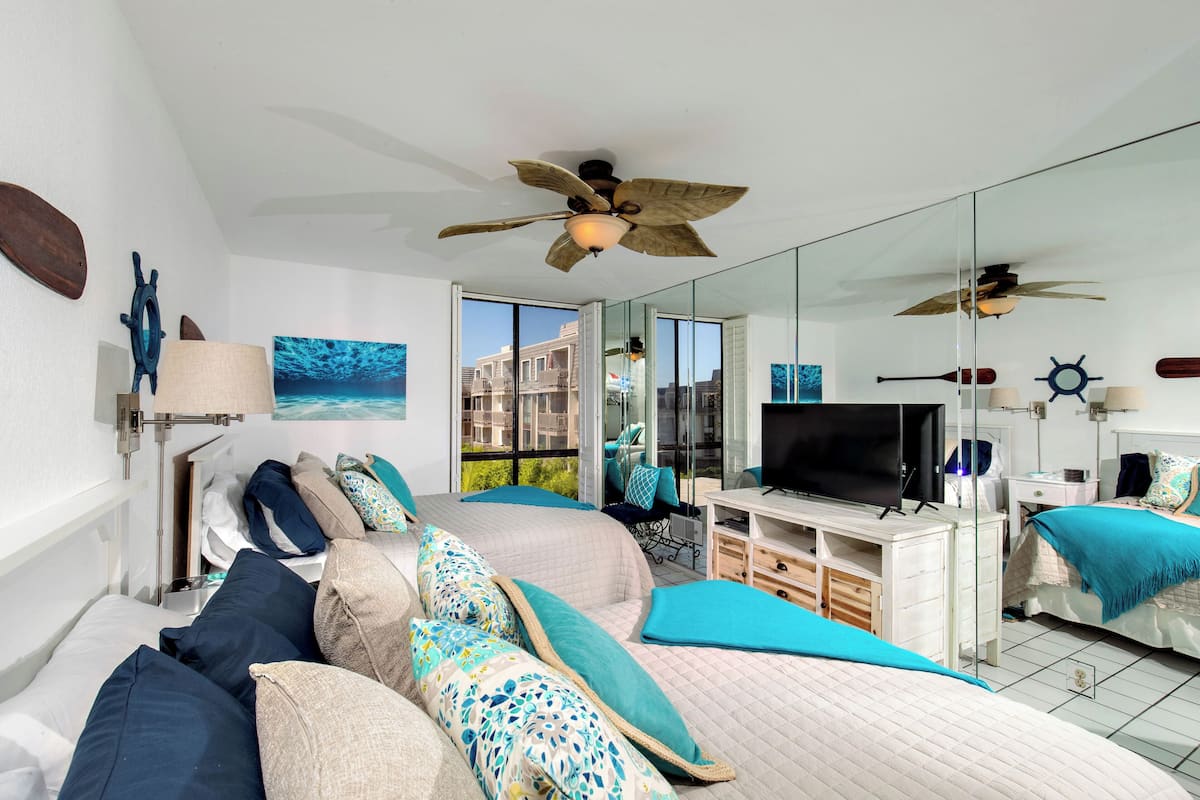 2 habitaciones, decoración personalizada y muebles diferentes