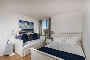 2 bedrooms, individually decorated, individually furnished, free WiFi