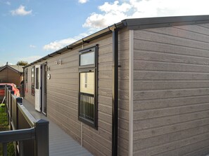 Property grounds - Patrington Haven is a pristine lodge park with an array of facilities. (Patrington, near Hull)