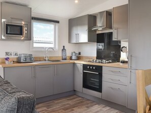 Dishwasher - Patrington Haven is a pristine lodge park with an array of facilities. (Patrington, near Hull)