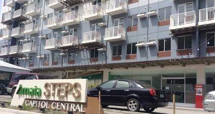 The guest will enjoy easy access to everything from this centrally located place
