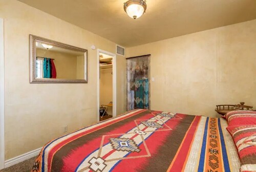 🌵Cozy Southwestern Apt near Route 66🌵
