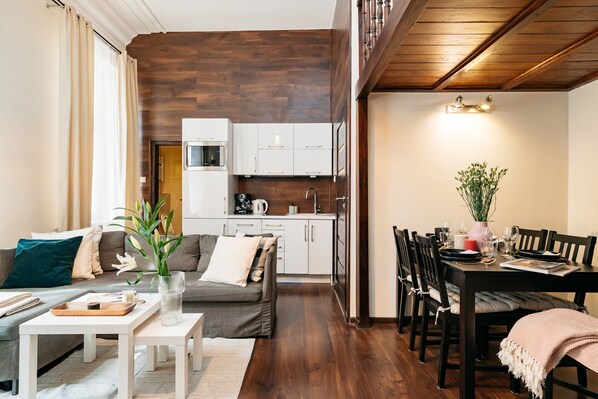 Classic-Apartment | Wohnzimmer | Smart-TV