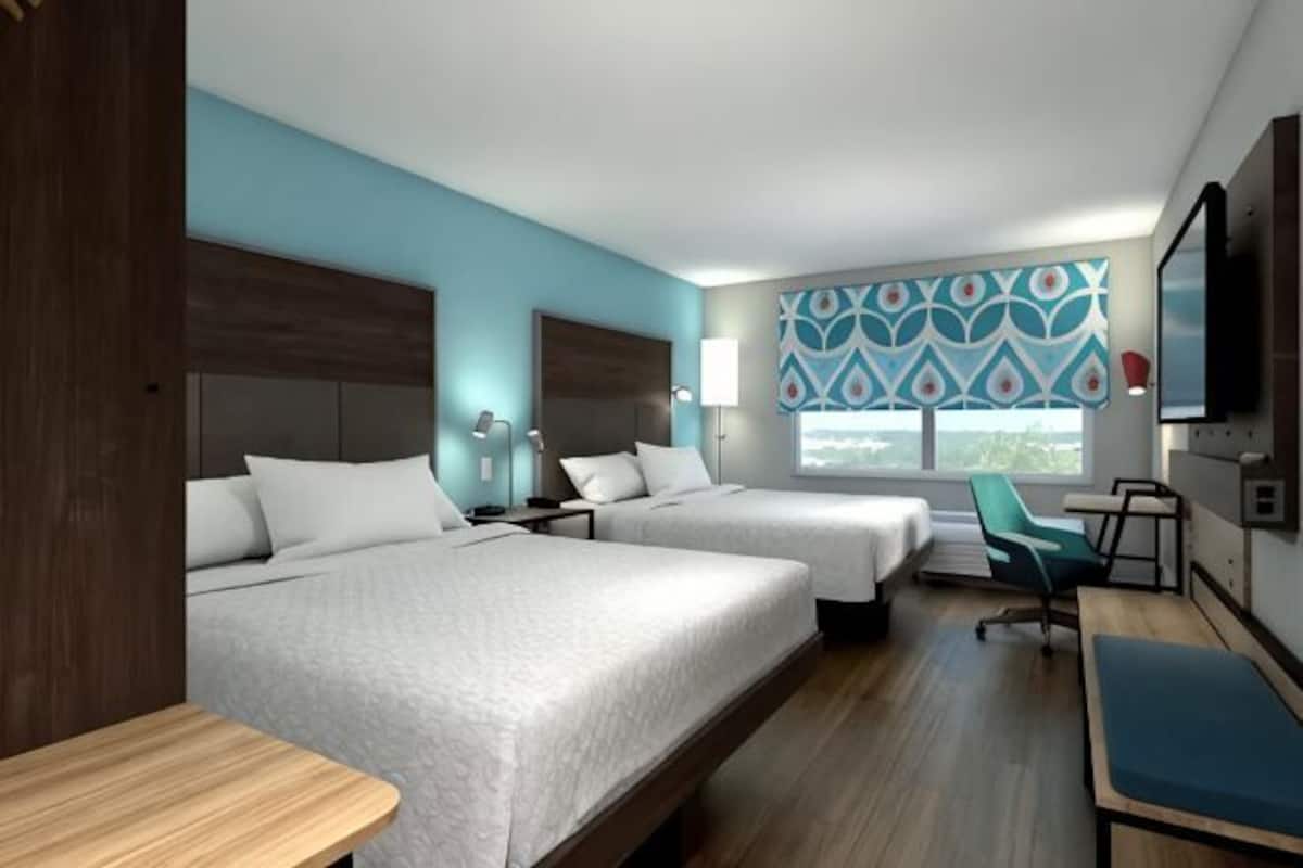Soundproofing, iron/ironing board, free WiFi, bed sheets