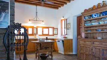 Geladeira, fogão, cooktop, lava-louças