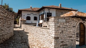 Exterior - BERAT CASTLE HOTEL (Berat)
