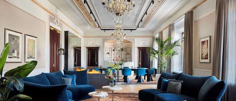 Presidential Suite | Premium bedding, minibar, in-room safe, desk