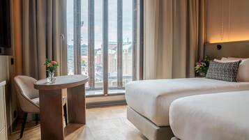 1 bedroom, premium bedding, minibar, in-room safe