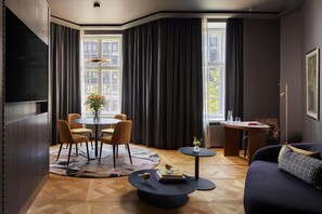 Premium bedding, minibar, in-room safe, desk - NH Collection Helsinki Grand Hansa (Helsinki)