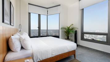 Departamento, 2 habitaciones, acceso a la alberca, vista a la ciudad (2BR) | 1 habitación y ropa de cama hipoalergénica